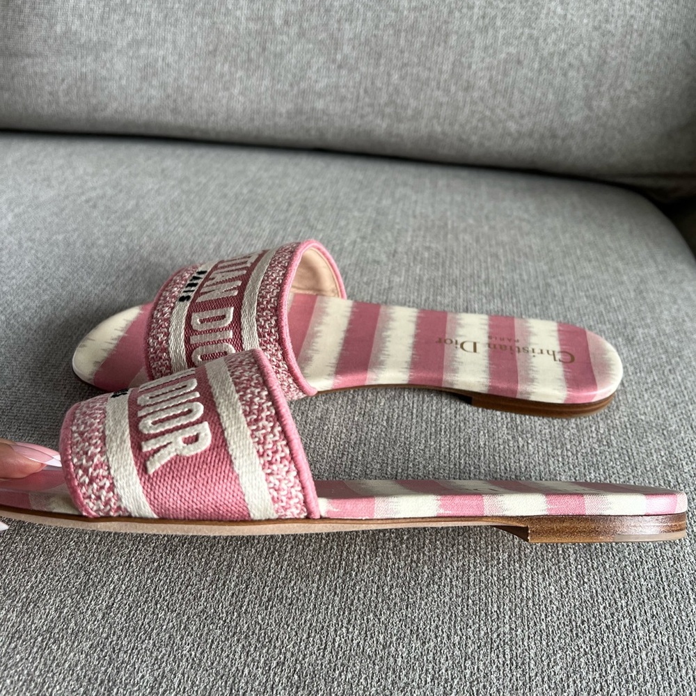 (SOLD) Dior Dway Slides (New w/o tags) - Picture 6 of 12